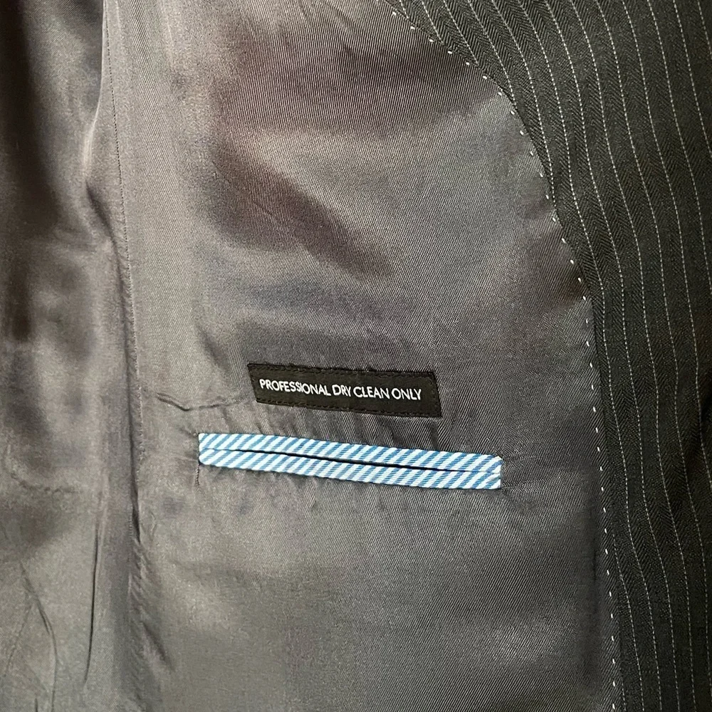 Tommy Hilfiger suit jacket • Mens
